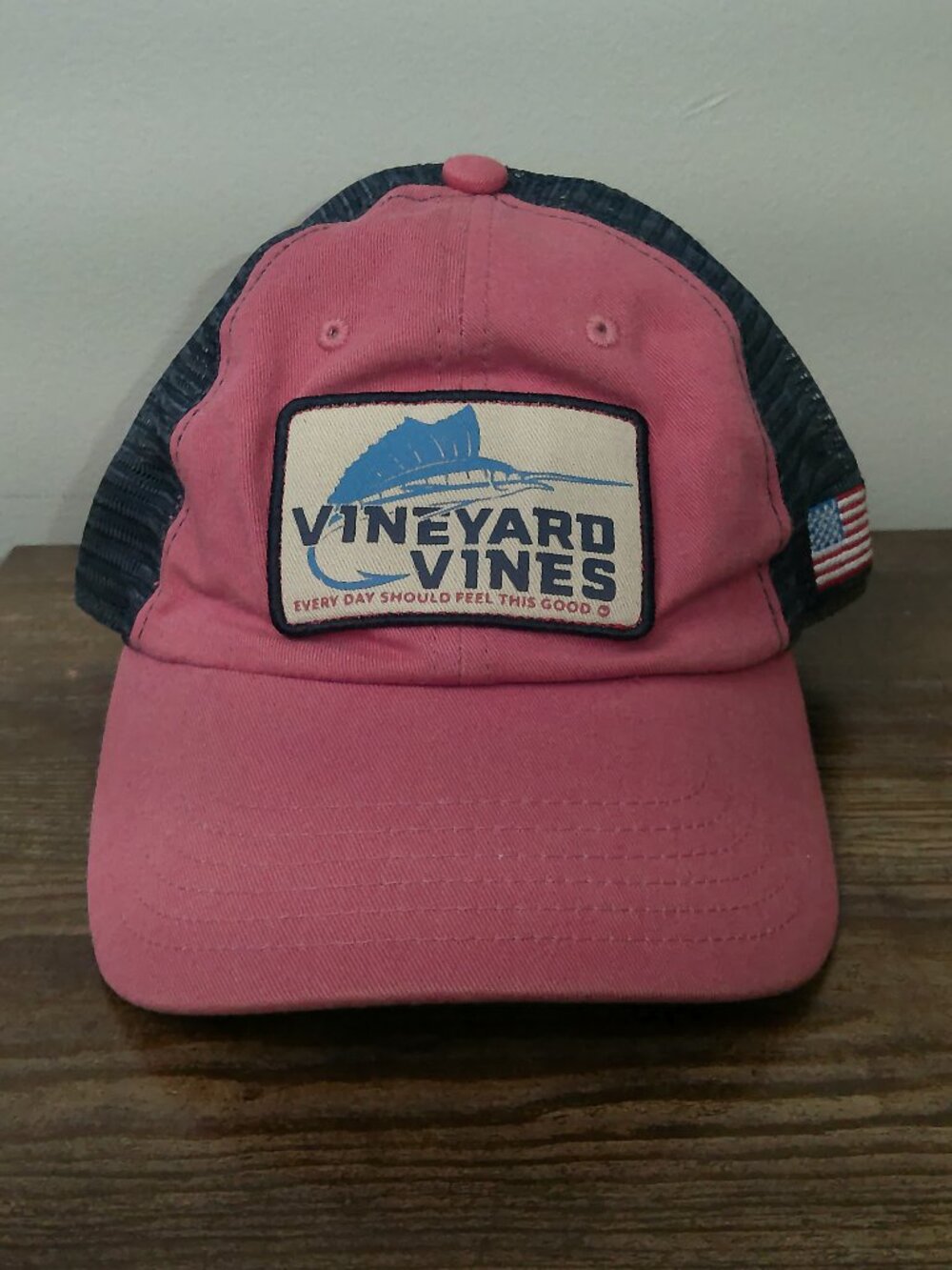 Vineyard Vines Marlin Trucker Hat Pink Navy Mesh American Flag